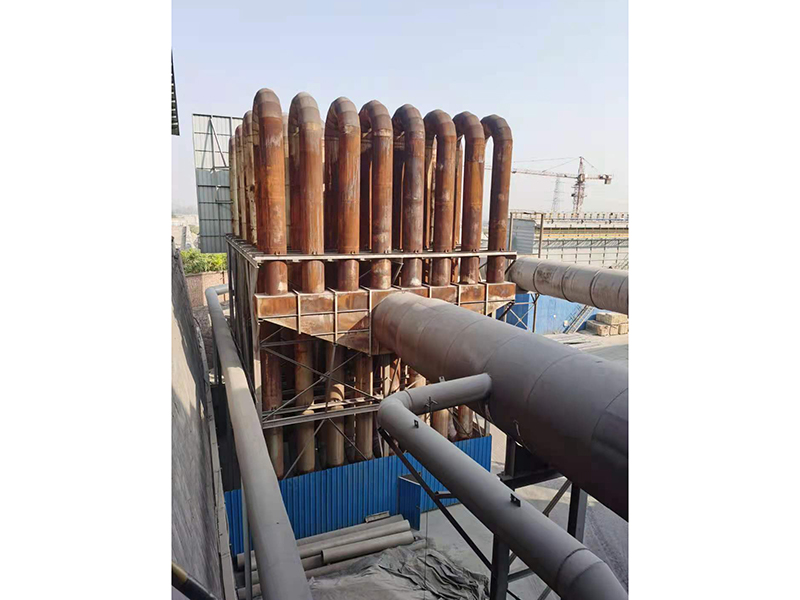   What are the characteristics of the special controller for short network of submerged arc furnace?